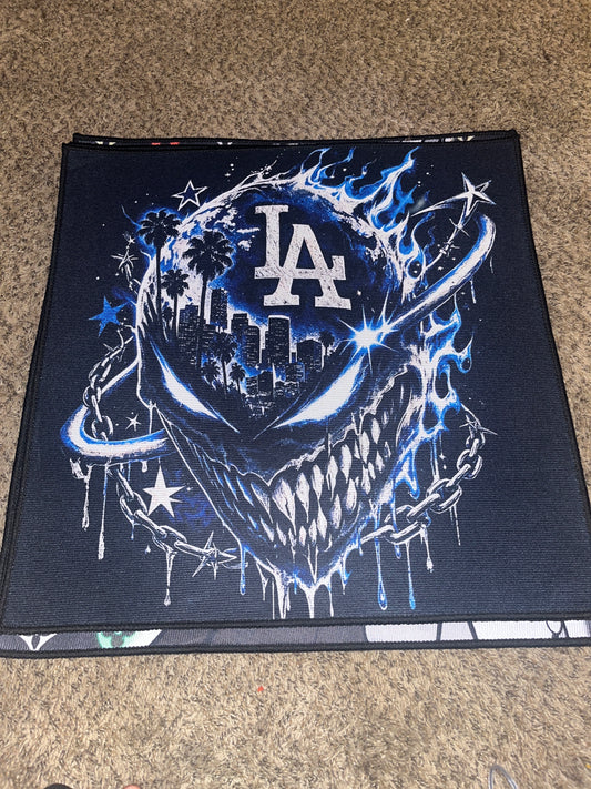 LA venom